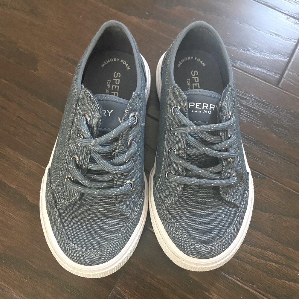 Toddler sperry shoes